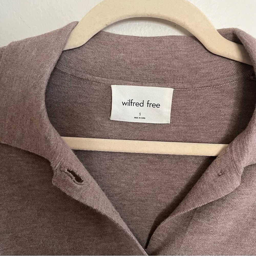 Aritzia Wilfred Free Ronnie Shirt Jacket Sweater Button Front Beige - Picture 3 of 7